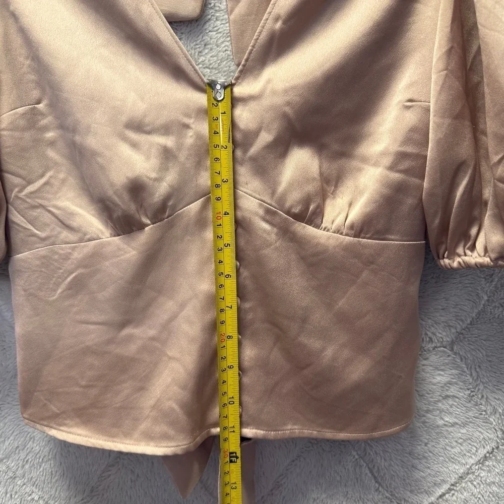 Abercrombie & Fitch Satin‎ Blouse M Champagne Beige Puff Sleeve Tie Back V-Neck